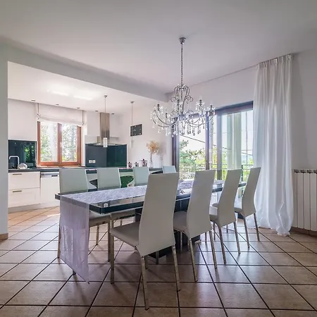 Harmonija Villa *